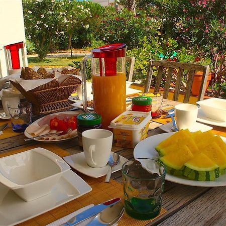 Casa Jardim Peniche Bed & Breakfast Sao Bernardino ภายนอก รูปภาพ