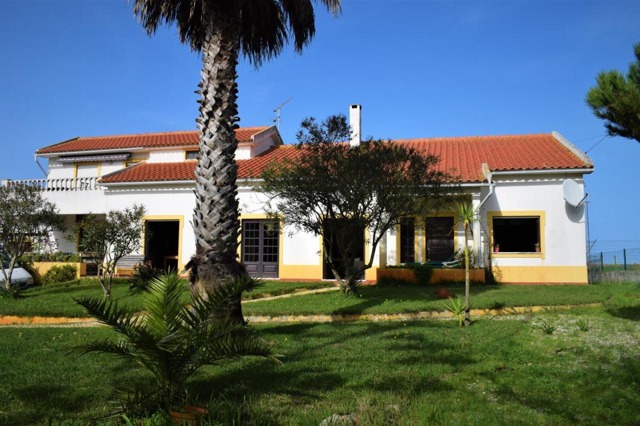 Casa Jardim Peniche Bed & Breakfast Sao Bernardino ภายนอก รูปภาพ